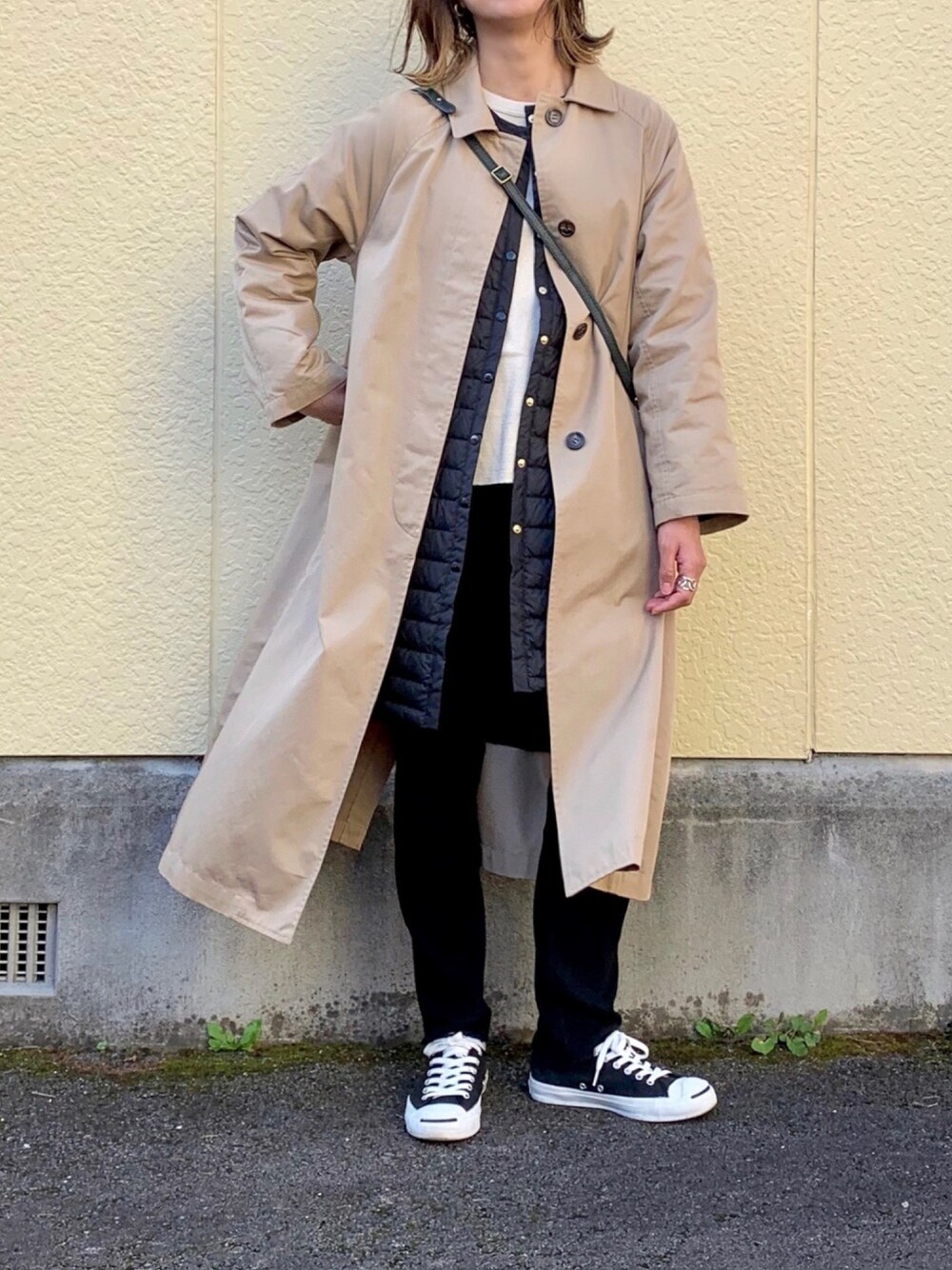 「トラディショナルウェザーウエア、アークリー、インナーダウン、PR、ステンカラーコート、秋コーデ」｜「Traditional WeatherwearのARKLEY LONG DOWN PACKABLE（ダウンジャケット/コート、ブラック系）」を使った、たろ☺︎さん（レディース・165cm）の秋コーディネートの1枚目の写真