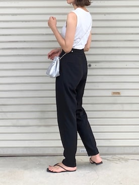 「モノートーン」｜たろ☺︎さん（レディース・165cm）の夏コーディネート