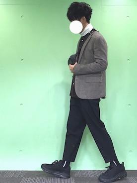 「HOKA ONE ONE × Engineered  Garments」｜RRR®︎さん（メンズ・169cm）の冬コーディネート