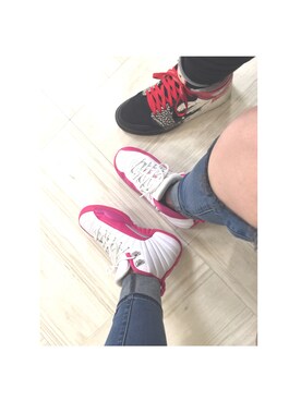 「NIKE（ナイキ）のアイテム（スニーカー、ピンク系）」を使った、ななみんさん（レディース・158cm）の冬コーディネート