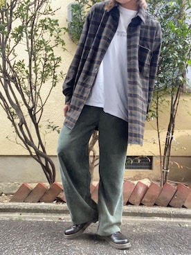 「Right-on（ライトオン）のアイテム（Tシャツ/カットソー、ホワイト系）」を使った、meiさん（レディース・162cm）の秋コーディネート