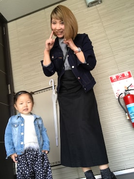 「親子でおそろい」｜「アイテム（デニムジャケット）」を使った、Happy Girl Aibonさん（レディース・158cm）の春コーディネート