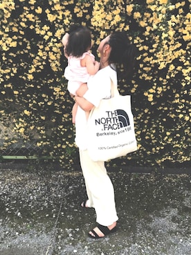 Hiroko Kato Sahashiさんのコーディネート