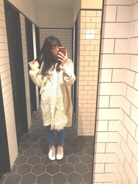 「LACOSTE（ラコステ）のウィメンズ STRAIGHTSET BL 1（スニーカー）」を使った、Saori Maruyamaさん（レディース・162cm）の冬コーディネート
