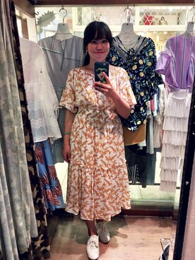 「UNKNOWN.（アンノウン）のアイテム（シューズ）」を使った、Kaitlyn Liuさん（レディース・163cm）の夏コーディネート