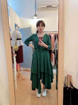 「UNKNOWN.（アンノウン）のアイテム（シューズ）」を使った、Kaitlyn Liuさん（レディース・163cm）の冬コーディネート