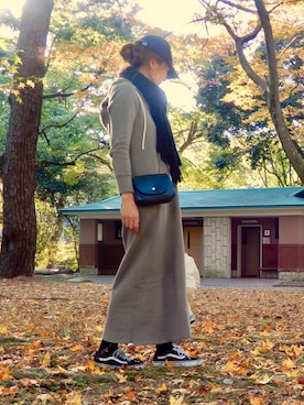 「shopnikoniko（ショップニコニコ）のレザー調ミニショルダーバッグ（ショルダーバッグ、ブラック系）」を使った、sakiさん（レディース・167cm）の秋コーディネート