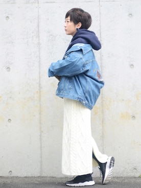 「アイテム（デニムジャケット）」を使った、harunaさん（レディース・156cm）の冬コーディネート
