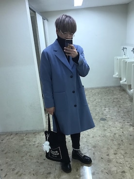 「ANDERSSON BELL（アンダースンベル）のアイテム（トレンチコート）」を使った、도깨비さん（メンズ・177cm）の冬コーディネート