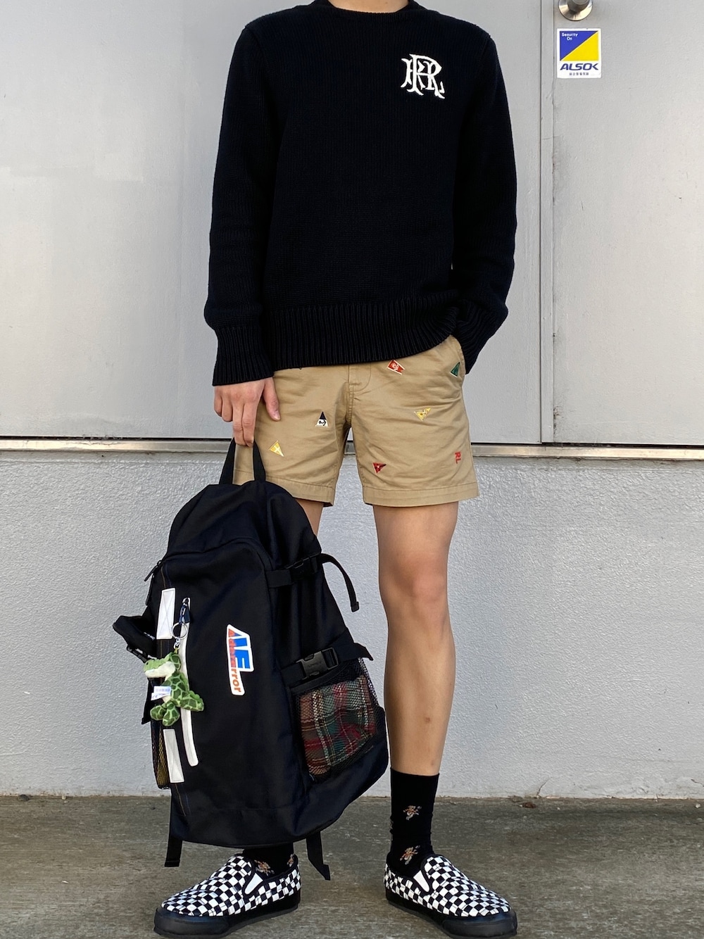 「ootd、今日のコーデ、カジュアル、オトナカジュアル、きれいめカジュアル、古着、シンプル、秋のコーデ、プチプラ、おしゃれさんと繋がりたい」｜「POLO RALPH LAURENのアイテム（パンツ、ベージュ系）」を使った、ヒヨンさん（メンズ・183cm）の秋コーディネートの1枚目の写真
