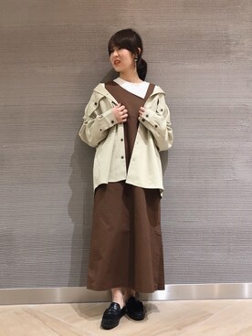 「ピスタチオ」｜「アイテム（ジャンパースカート）」を使った、koz▲さん（レディース・160cm）の冬コーディネート