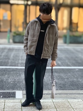 「NERDY（ノルディ）のアイテム（パーカー）」を使った、RYOniiさん（メンズ・180cm）の冬コーディネート