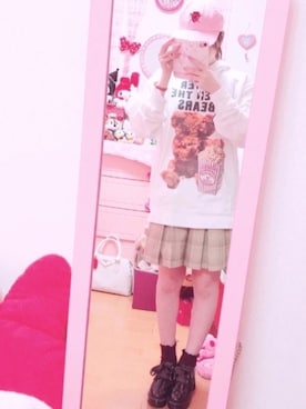 「MILKBOY（ミルクボーイ）のアイテム（帽子）」を使った、yumeさん（レディース・157cm）の秋コーディネート