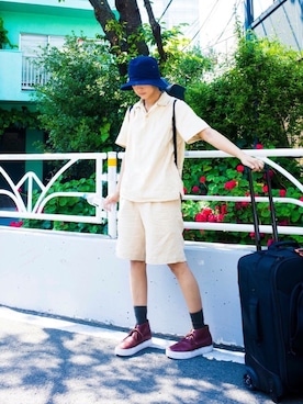「Scye（サイ）のアイテム（パンツ）」を使った、真名子さん（レディース・172cm）の春コーディネート