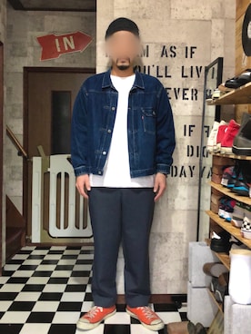 「チャックテイラー」｜「アイテム（デニムジャケット）」を使った、PWさん（メンズ・175cm）の冬コーディネート