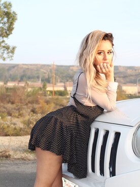 Monica Andreaさんのコーディネート