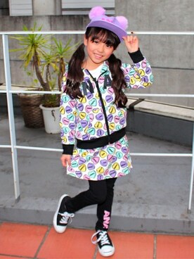 「アイテム（パーカー）」を使った、ANAP KIDS Officialさん（キッズ・110cm）の秋コーディネート