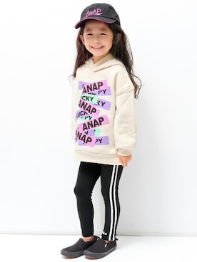 「アイテム（レッグウェア）」を使った、ANAP KIDS Officialさん（キッズ・110cm）の春コーディネート