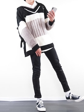 「YON（ヨン）のアイテム（トップス）」を使った、ぼーんさん（メンズ・178cm）の秋コーディネート