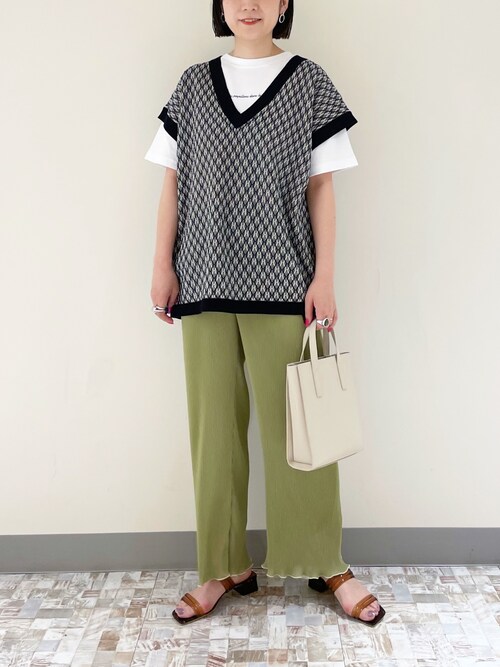 Lowrys Farm アトレ川崎 Seedoo さんのベストを使ったコーディネート Zozotown
