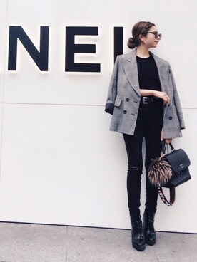 「Yves Saint Laurent（イヴサンローラン）のアイテム（ジャケット/アウター）」を使った、Akaneさん（レディース・163cm）の春コーディネート
