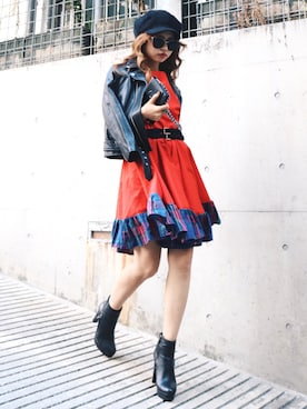 「レトロ」｜「アイテム（ライダースジャケット）」を使った、Akaneさん（レディース・163cm）の秋コーディネート
