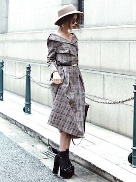 「MARC JACOBS（マークジェイコブス）のアイテム（サンダル）」を使った、Akaneさん（レディース・163cm）の秋コーディネート