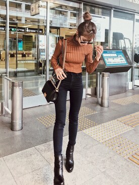 「chanel」｜「アイテム（財布/小物）」を使った、Akaneさん（レディース・163cm）の冬コーディネート
