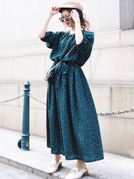 「Jeffrey Campbell（ジェフリーキャンベル）のアイテム（シューズ）」を使った、Akaneさん（レディース・163cm）の春コーディネート
