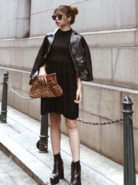 「MARC JACOBS（マークジェイコブス）のアイテム（ブーツ）」を使った、Akaneさん（レディース・163cm）の秋コーディネート