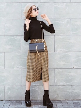 「MARC JACOBS（マークジェイコブス）のアイテム（サンダル）」を使った、Akaneさん（レディース・163cm）の秋コーディネート