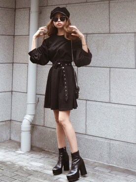 「MARC JACOBS（マークジェイコブス）のアイテム（ブーツ）」を使った、Akaneさん（レディース・163cm）の秋コーディネート