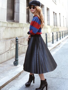 「Yves Saint Laurent（イヴサンローラン）のアイテム（トップス）」を使った、Akaneさん（レディース・163cm）の冬コーディネート