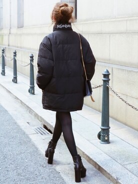 Yves Saint Laurent（イヴサンローラン）のダウンジャケット/コートを ...