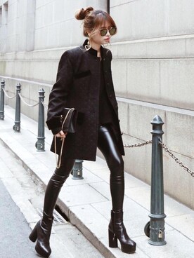 「Yves Saint Laurent（イヴサンローラン）のアイテム（ジャケット/アウター）」を使った、Akaneさん（レディース・163cm）の冬コーディネート