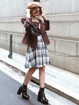 「CELINE（セリーヌ）のアイテム（ジャケット/アウター）」を使った、Akaneさん（レディース・163cm）の冬コーディネート