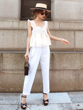 「MARC JACOBS（マークジェイコブス）のアイテム（シューズ）」を使った、Akaneさん（レディース・163cm）の夏コーディネート