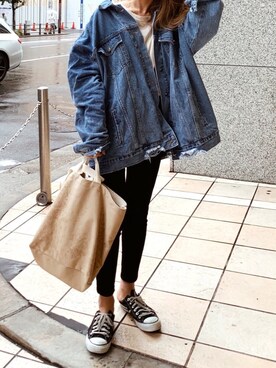 「Acne Studios（アクネストゥディオズ）のACNE STUDIOS SKIN 5 BLACK（デニムパンツ）」を使った、Akaneさん（レディース・163cm）の秋コーディネート