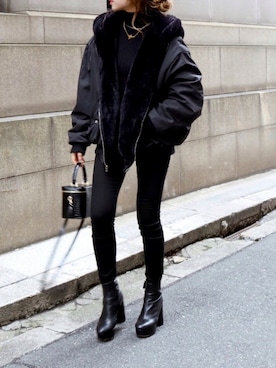 「MARC JACOBS（マークジェイコブス）のアイテム（ブーツ）」を使った、Akaneさん（レディース・163cm）の冬コーディネート