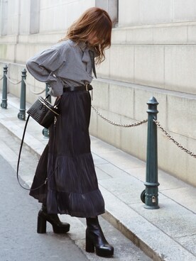 「MARC JACOBS（マークジェイコブス）のアイテム（ブーツ）」を使った、Akaneさん（レディース・163cm）の春コーディネート