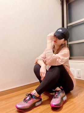 「NERGY（ナージー）のアイテム（ブルゾン）」を使った、NERGY STAFFさん（レディース・154cm）の春コーディネート