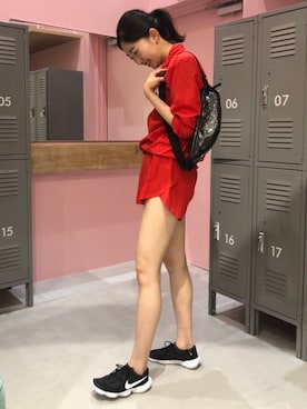 「NERGY（ナージー）のアイテム（ブルゾン）」を使った、NERGY STAFFさん（レディース・163cm）の夏コーディネート