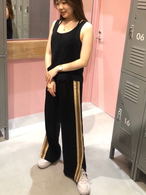 Nike ナイキ ヨガ リュクス ヘンリー タンクトップ ウィメンズを使った人気ファッションコーディネート Worldarchitecturefestival