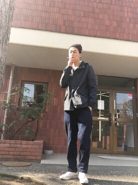 「American Eagle（アメリカンイーグル）のアイテム（ナイロンジャケット）」を使った、AYMN.さん（メンズ・182cm）の春コーディネート