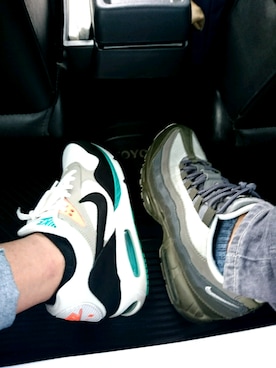 「NIKE（ナイキ）のアイテム（Sneakers、ブルー系）」を使った、まるさん（レディース）の春コーディネート