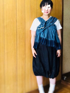 「tricot COMME des GARCONS（トリココムデギャルソン）のアイテム（ベスト、ブルー系）」を使った、Mikako Hathawayさん（レディース・162cm）の夏コーディネート