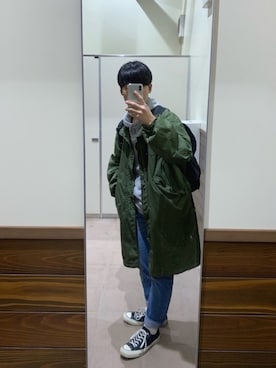 「STUDIOUS（ステュディオス）のアイテム（パーカー）」を使った、金太郎さん（メンズ・175cm）の冬コーディネート
