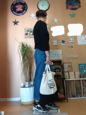 スニーカーを使った サンキューマート の人気ファッションコーディネート Wear