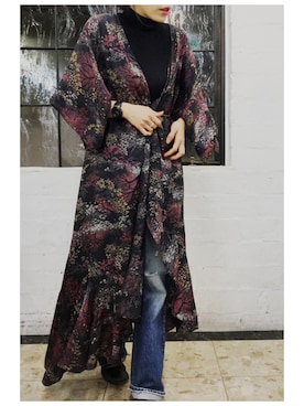 「Levi's（リーバイス）のアイテム（デニムパンツ、ブルー系）」を使った、百冨友香理さん（レディース・160cm）の春コーディネート