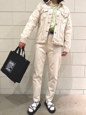 「春めきシューズ」｜「アイテム（デニムジャケット）」を使った、Thina ☻さん（レディース・158cm）の春コーディネート